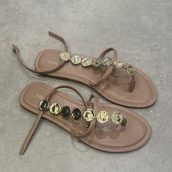 Zara Tan Gladiator Sandals with Gold Details - Picture 2 of 6